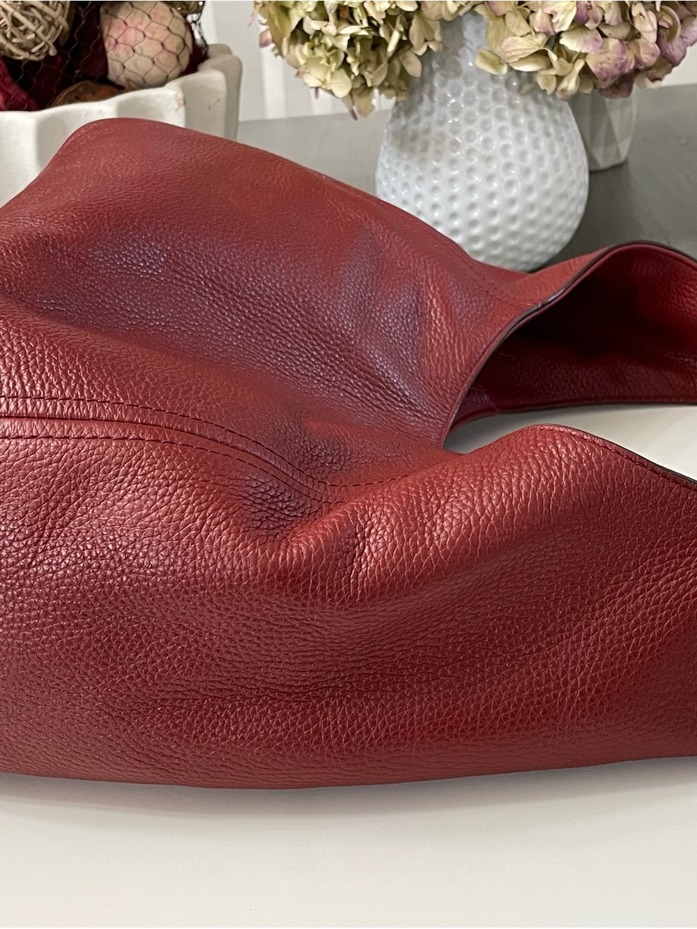 Michael Kors Large Pebbled Leather Hobo Shoulder Bag Burgundy Wine Gold Tone - Picture 7 of 13
